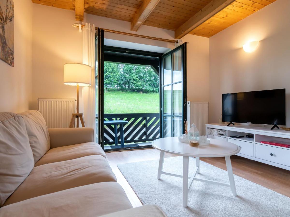 Holiday Home Holiday Hill 42 By Interhome Cista  Экстерьер фото